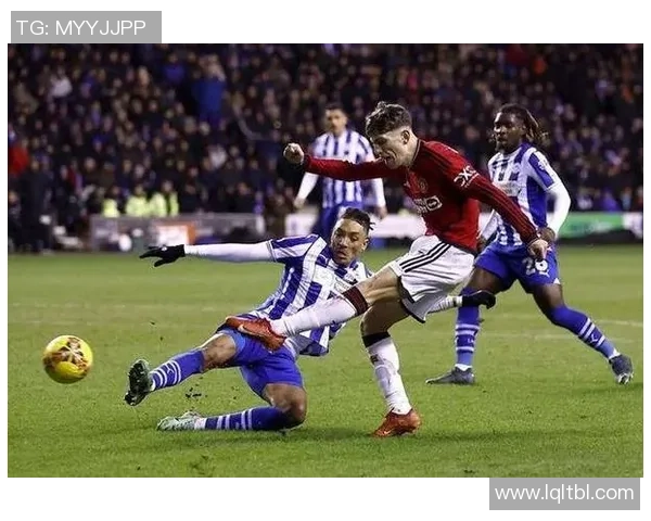 古斯雷与布拉德福德的激烈对决揭示足球战术的博弈与魅力